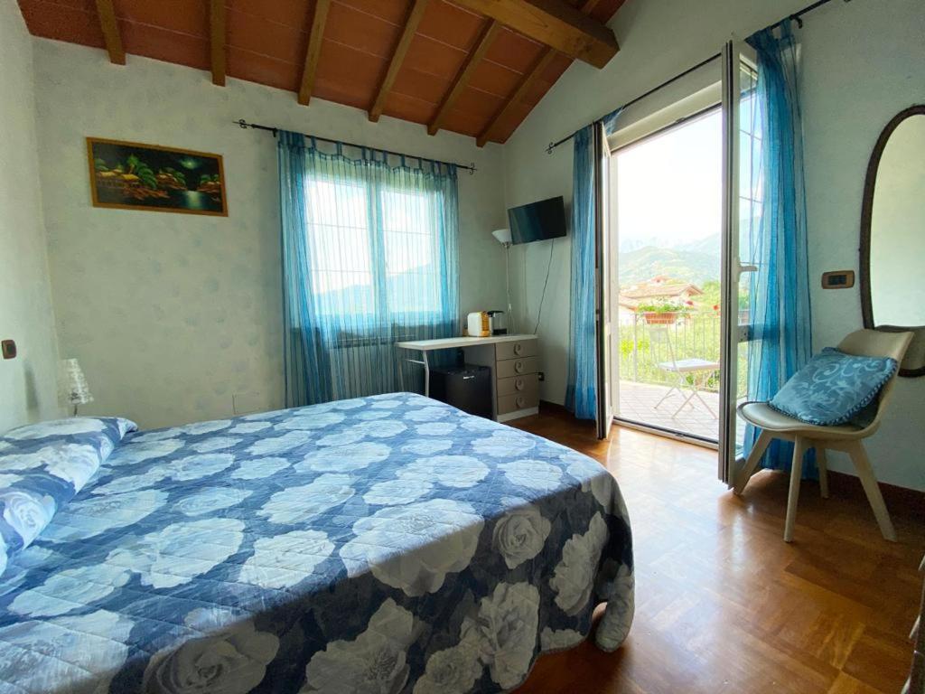 Bed and Breakfast La Madonnina à Querceta Extérieur photo